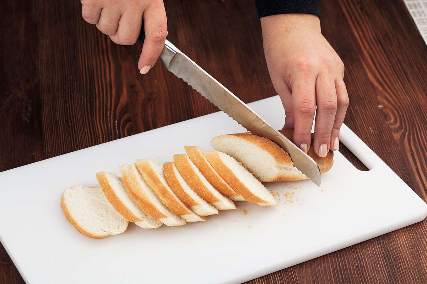 Нож для нарезания багетов
